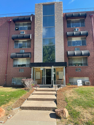 The front of Harvin Apartments - Roommate Wanted - Across the fence from DU!