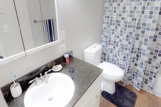 Bathroom - Capri Eugene Apartments, Stoneridge Complex