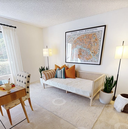 Bedroom - Baywood Irvine Company Apartments
