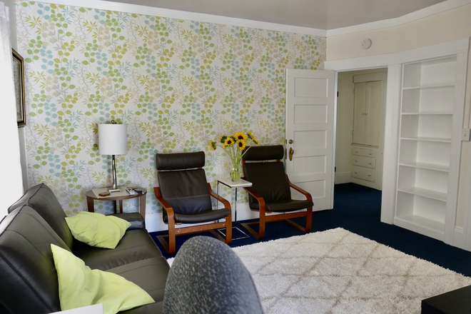 Large and sunny living room - Furnished, Prime Location, atractive and sunny 1BR/1B Apt