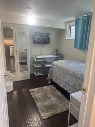 Bedroom - Bachelor's/Bachelorette Fully Contained Unit Apartments