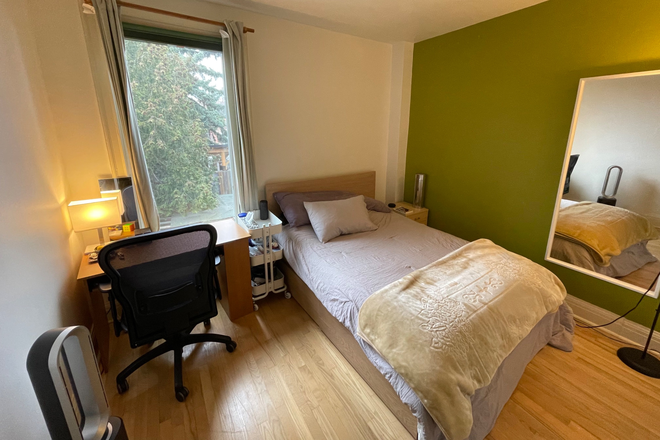 Your Furnished Bedroom - 1 Furnished Bed 1 Bath in Shared Female only House for Sublet, EVERYTHING INCLUDED