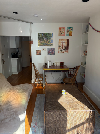 a - LARGE BEAUTIFUL 2 BED WITH LIVING ROOM RIGHT BY WHOLE FOODS Apartments