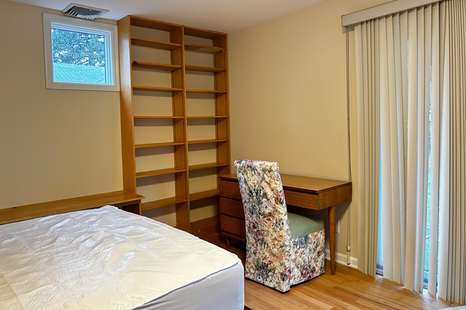 Desk and chair for reading - Furnished studio bedroom in shared home-Erdman Ave-Princeton