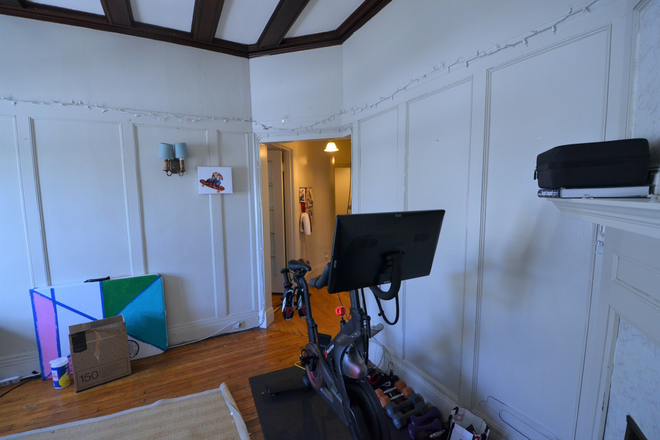 Living - Huge 3 Bedrooms in  60 Fenway walk to Campus 9/1/26 Apartments