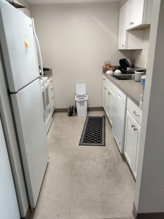 Kitchen - The Regency Apartments