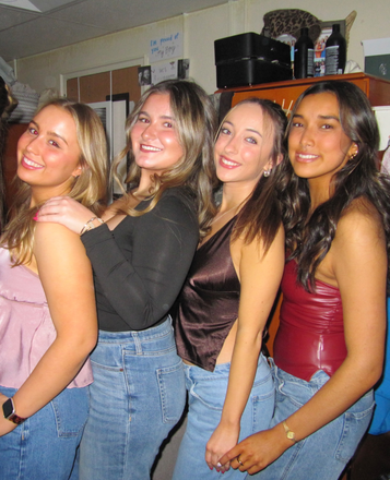 Us - Looking for 1 Girl; Lakehouse, all girls, incoming juniors