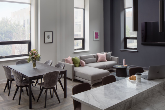Open Floor Plan - Spacious 1BR with Washer/Dryer and Beautiful Center City Views