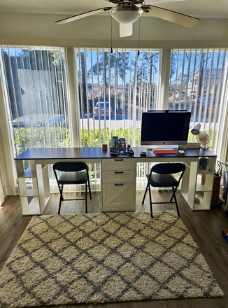 Sunroom-Study Area - 2BD/2BA Private Room for Rent Near Marietta Campus in Coed Housing Condo