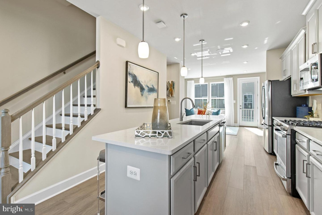 Kitchen - Gateway West (Brand New Building!) Townhome
