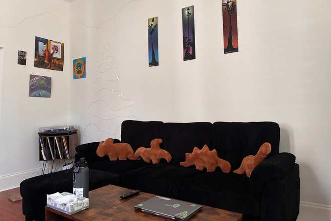 Living Room - Tulane Townhouse