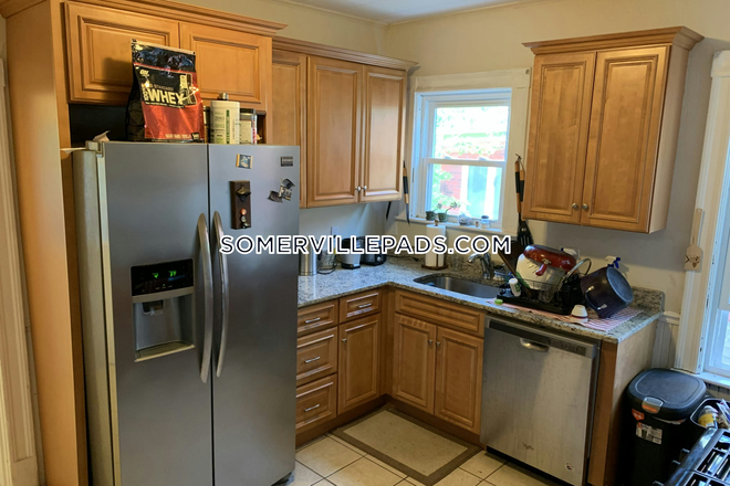 Kitchen - New Listing! 4 Bed 2 Bath Near Tufts! Apartments