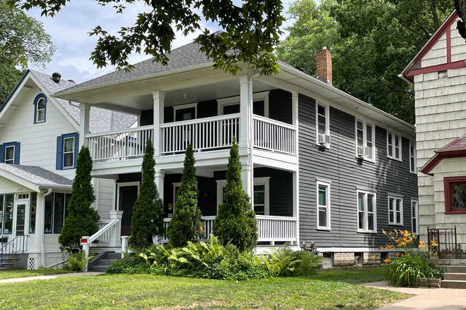 Exterior - Upper Level Duplex Unit - Two Bedroom One Bath