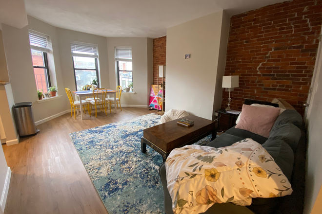 1 - Renovated 2 bed with in unit laundry, central air