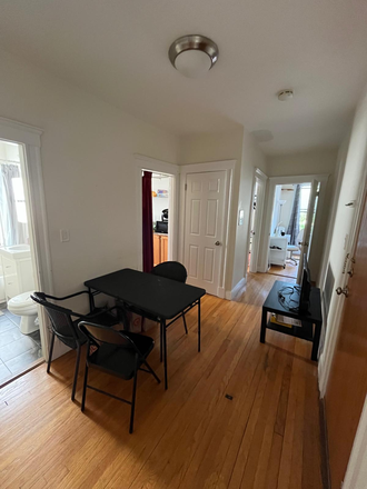 m - 7 lothian rd- apt 3bed 1 bath