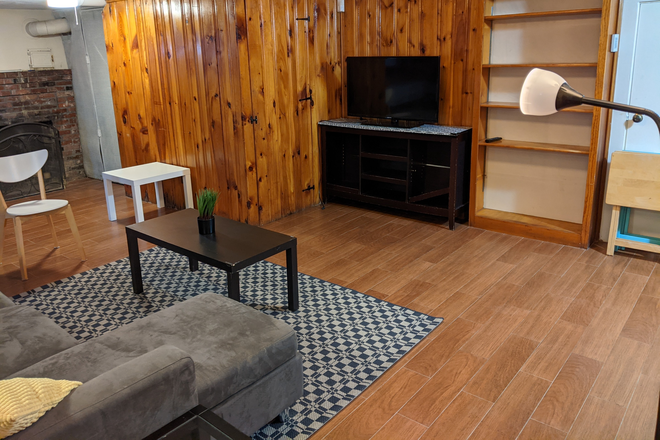 living room space - $2,200 / 1br - 1000ft2 - Huge open studio [September 1]