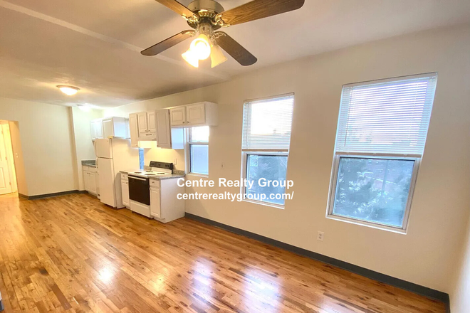 Kitchen - Open concept 3 bedroom in Mission Hill! Available 9/1/2025 Apartments