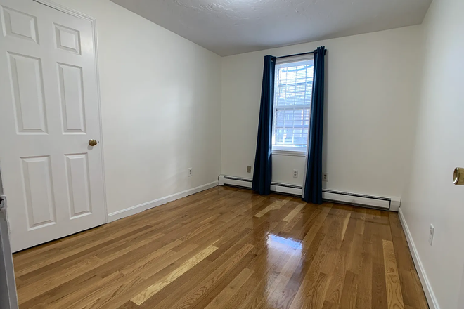bedroom 2 - Chestnut Hill House for Rent!