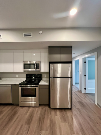 . - Renovated 3-bed 1.5-bath. No fee. Contact Will McGowan 617.512.5822