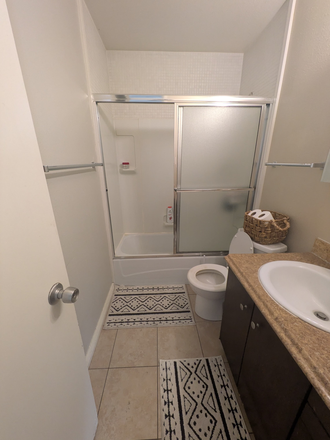 Bathroom - ** Summer Sublet Available** 2BD/1BA, full apartment available