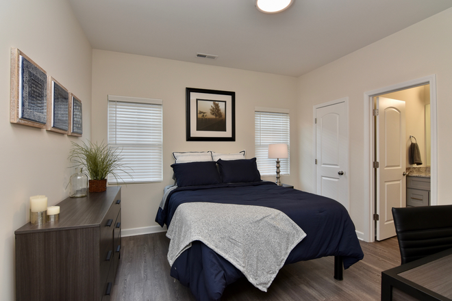 Bedroom - Charlton Farms Luxury Student Homes