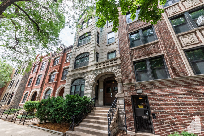 Exterior - 2316 N Sheffield, Unit #1