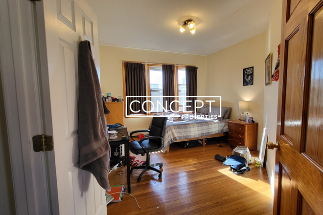 47 Orkney - 5 beds 2 baths - [9.1.2026] 5 beds 2 baths in Cleveland St [No fee] Apartments