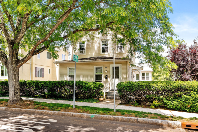 Exterior - Charming 1 bedroom in the heart of Princeton Apartments