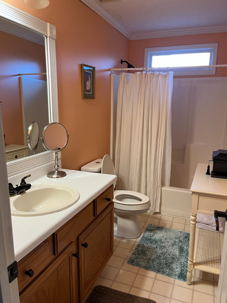 Full bath - House Share: 10 -15 minutes from KSU. You will have two upstairs bedrooms and full bath.