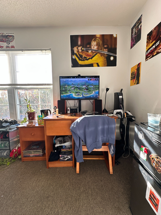 Bedroom - The Courtyards at UMD Apartments