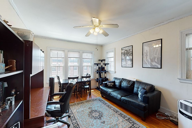 1 - Spacious 1 Bed Split Near BU | Heat Included Apartments