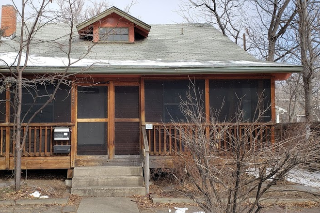 1 - August Preleasing: 1529 Arapahoe Ave #B Duplex