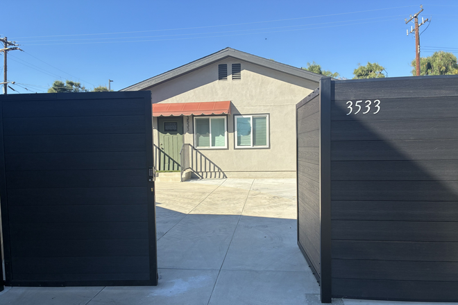 Front entry from driveway - 3 bed/3 bath, private, independent rear unit