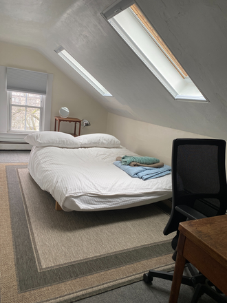 Futon bed/couch, includes bedding - Skylit Room Amazing Cambridgeport location! Great $ price!  Historic soap worker's townhouse, AC