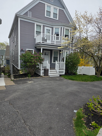 outside - Close to Campus Fully renovated 2 bed 1 bath.