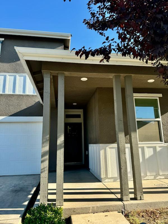 Front - EXPLORADOR DRIVE IN MORAGA MERCED CA NEAR UC MERCED House