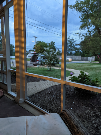 Front Porch - Cottage in Boonsboro/Rivermont Area House