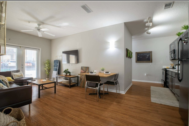 living room and kitchen - Alight, close to campus Apartments