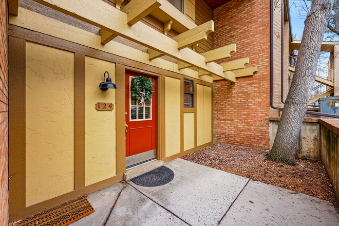 Front of the condo - Deluxe condo adjacent to CU, available August 13th