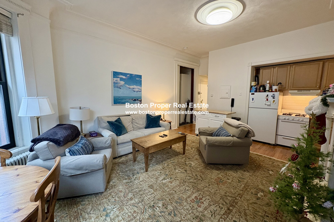 a - FRONT FACING Apartments