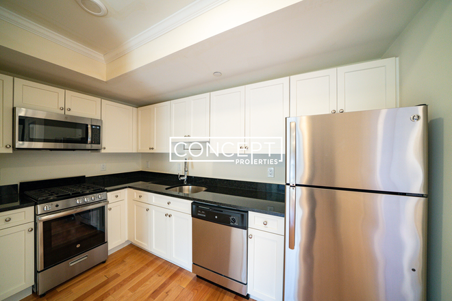 219 Commonwealth Ave #25 - Modern 1bed & 2 beds available next to Boston College ! [1-month free rent] Apartments