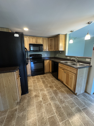 Kitchen - 132 Middle Street #4
