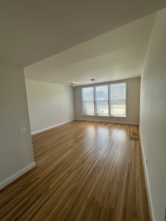 Living area view 1 - 246 White Bridge Condos, Quiet and Convenient to campus