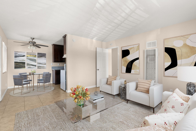 Photo - Annex on Chicago Apartments