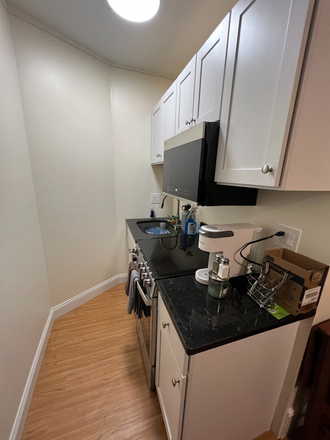 . - Renovated studio at 24 haviland. No broker fee. Contact Will McGowan 617.512.5822 Apartments