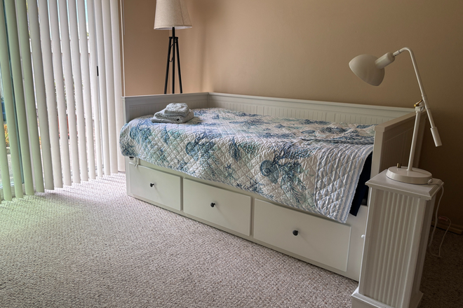 Bedroom - Bedroom available in lovely home in University City $1630 including all  utilities