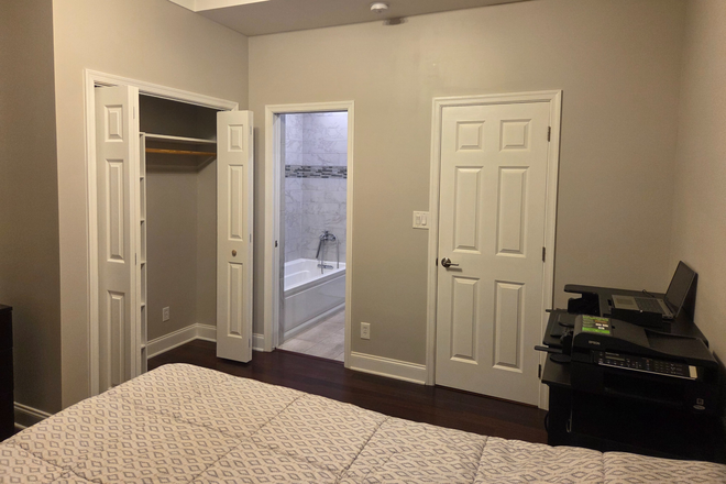 Bedroom - 1 Bedroom for rent in 2 bedroom Canton row house with parking