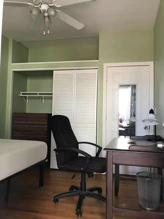 Bedroom - $1100, 1Br., furnished, covered Wi-Fi. walk to MIT/Kendal and T Redline Central sq Apartments