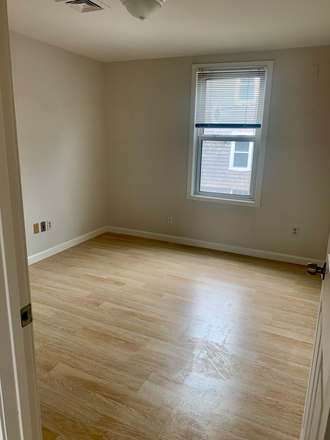 Bedroom - Spacious Apartment