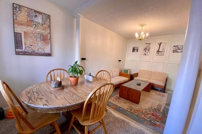 Dinner - STR 1 BDR Apartment